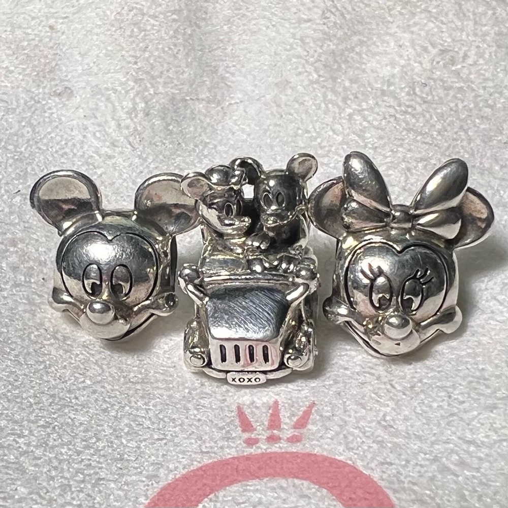 PANDORA DISNEY CHARM TRIO Mickey & Minnie Portrait Car set GUARANTEED AUTHENTIC!